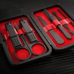 7-daļīgs manikīra un pedikīra komplekts